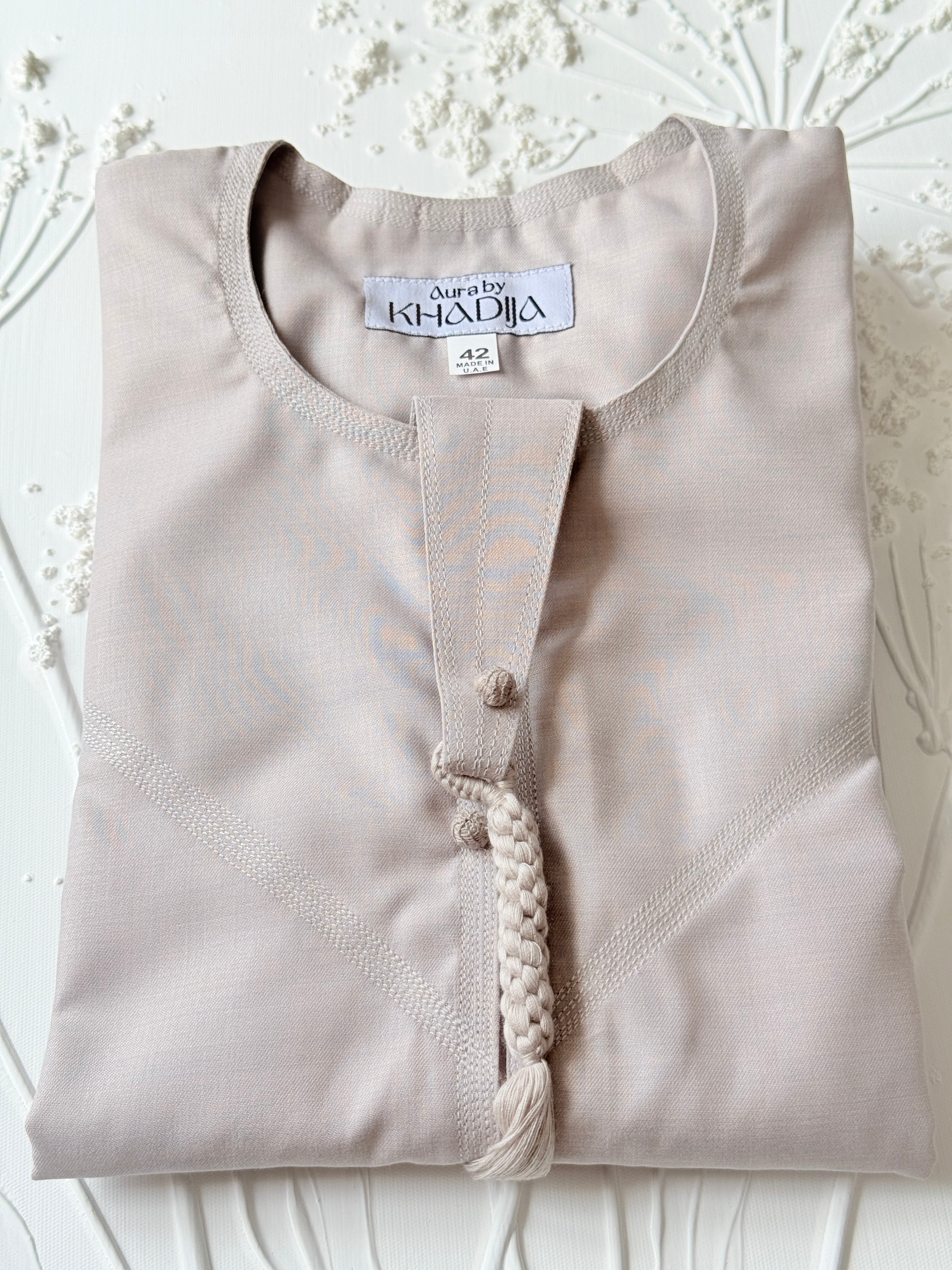 Kaif - Grey with pink undertone