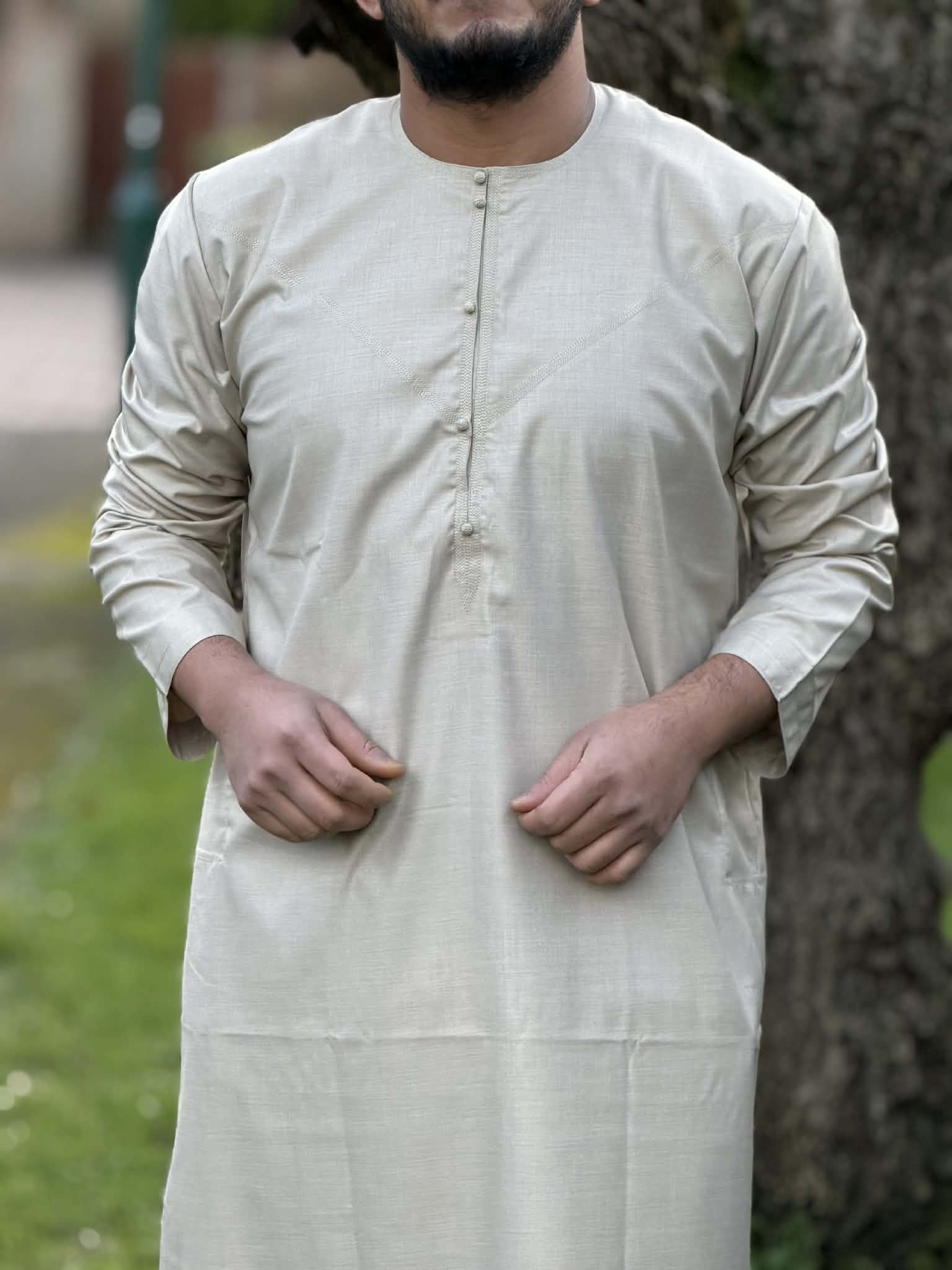 Kaif - Beige
